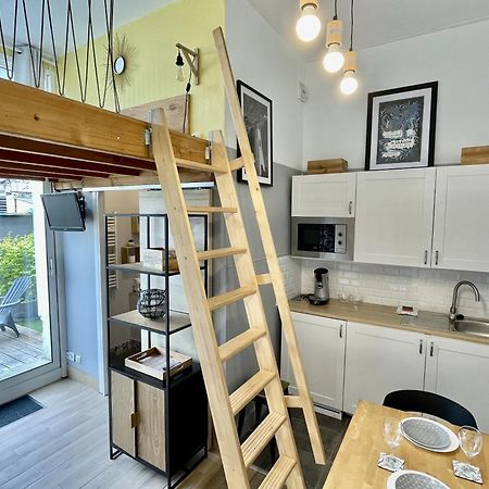 L'Aristide Apartment Calais Bagian luar foto