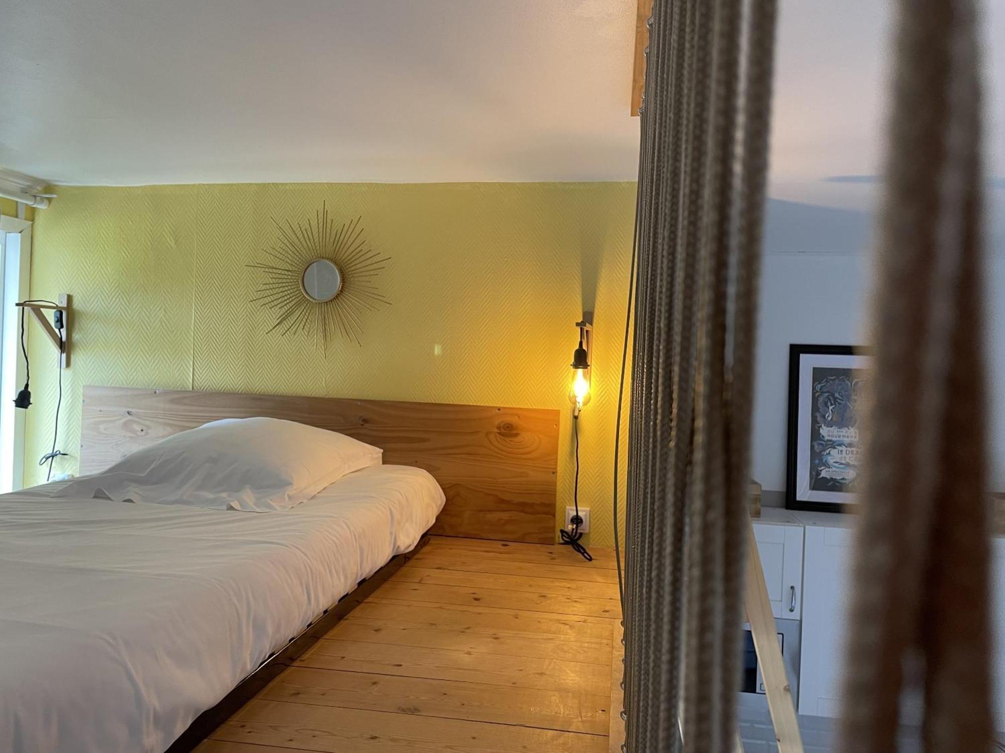 L'Aristide Apartment Calais Bagian luar foto