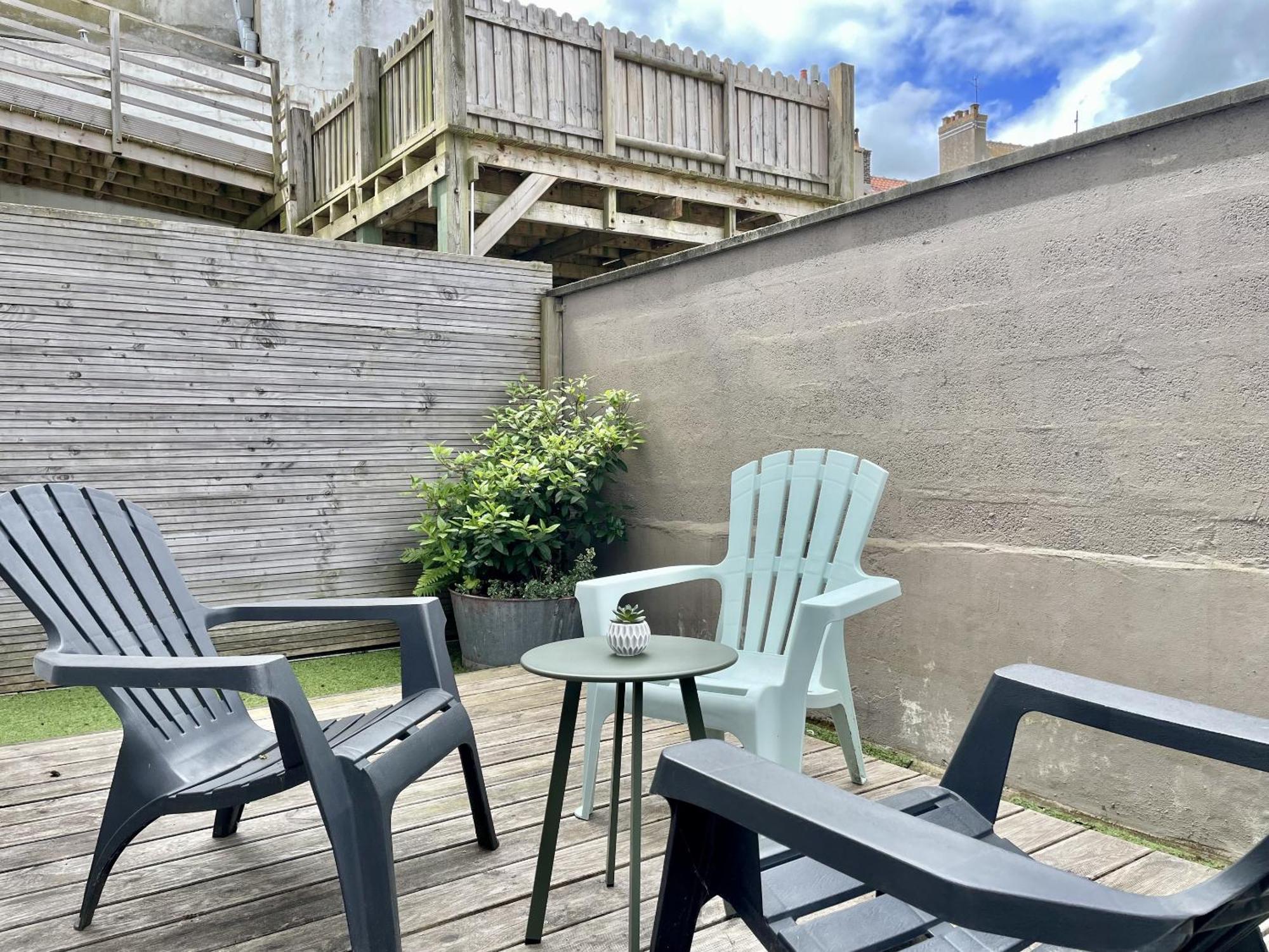 L'Aristide Apartment Calais Bagian luar foto